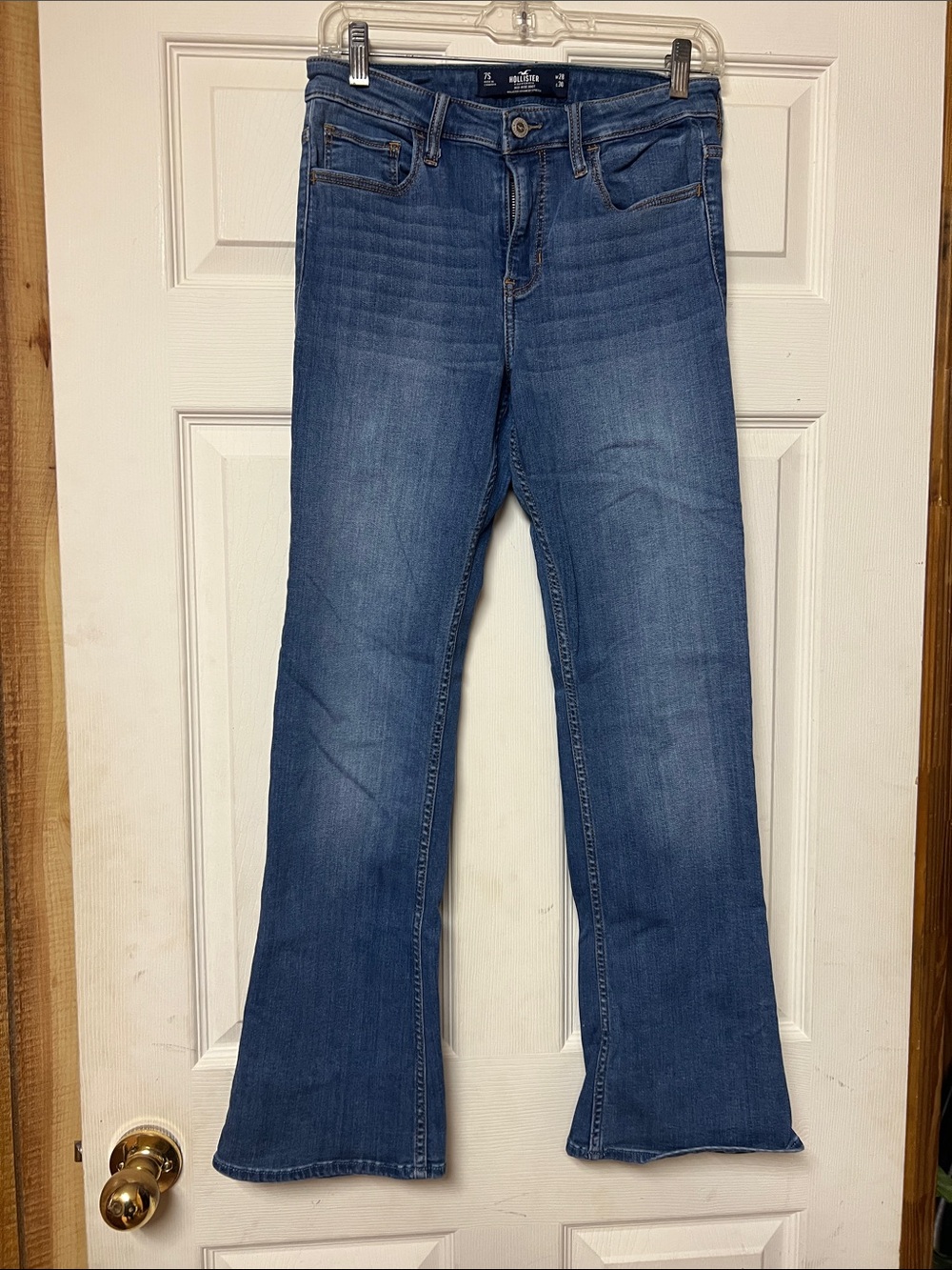 Hollister Women's mid rise boot Blue Jeans